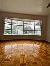 15 Meriam St in Hempstead, NY - Building Photo - Building Photo