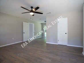 2937 Sholtz Ave in Crestview, FL - Building Photo - Building Photo