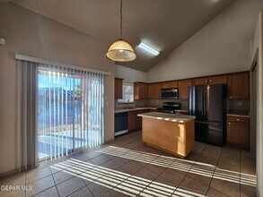 4109 Tierra Keto Pl in El Paso, TX - Building Photo - Building Photo