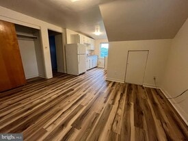 4113 Rosemont Ave in Camp Hill, PA - Building Photo