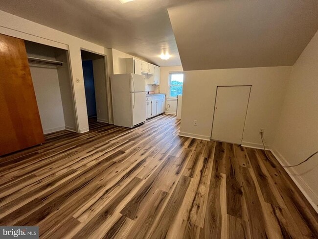 property at 4113 Rosemont Ave