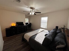 484 Moonwalker Trail in Buda, TX - Building Photo - Building Photo