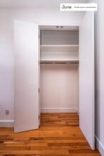 Room in Shared 3 bed/1 bath home in Brooklyn, NY - Foto de edificio - Building Photo