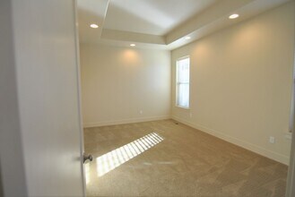 1704 Danny Boy Ln-Unit -1704 Danny Boy Lane in Wenatchee, WA - Foto de edificio - Building Photo