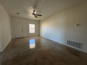 1800 Emma Naylor Ct in Harker Heights, TX - Building Photo - Building Photo