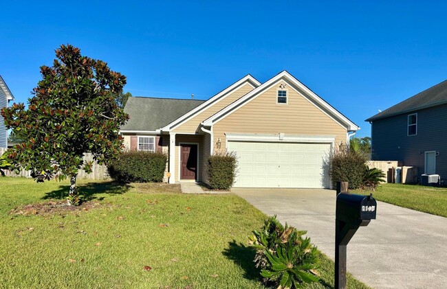 7137 Sweetgrass Blvd in Hanahan, SC - Foto de edificio - Building Photo