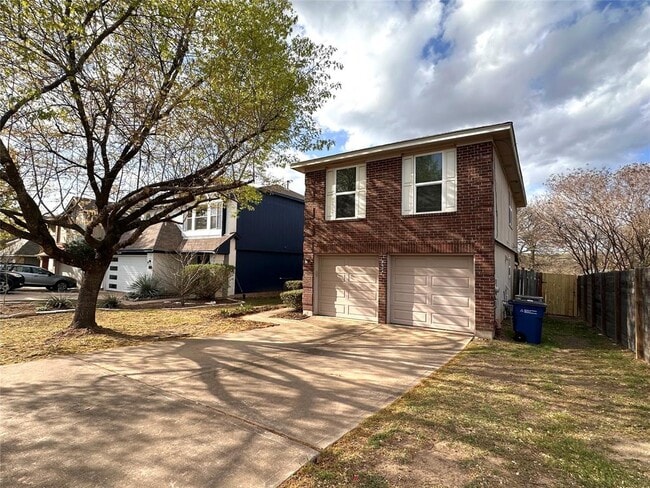 8604 Piney Creek Bend in Austin, TX - Building Photo - Building Photo