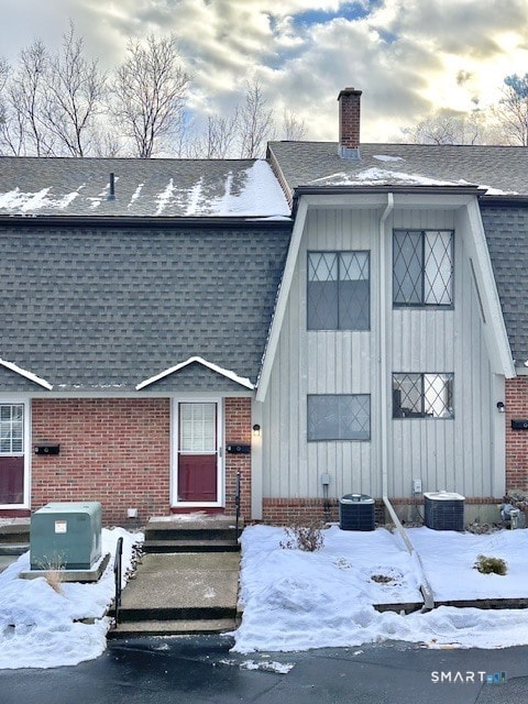 property at 253 West St