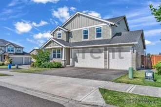 3915 S 40th Pl in Ridgefield, WA - Building Photo - Building Photo