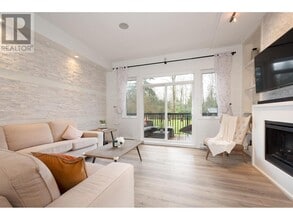 1125-1125 Kensal Pl in Coquitlam, BC - Building Photo - Building Photo