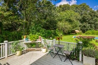 251 Meadows W in Bridgehampton, NY - Building Photo - Building Photo