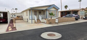 5707 E 32nd St in Yuma, AZ - Building Photo