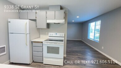 9338 SE Grant St in Portland, OR - Building Photo - Building Photo