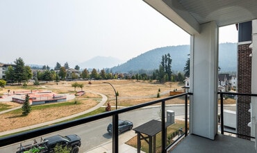 Webster Heights in Chilliwack, BC - Building Photo - Building Photo