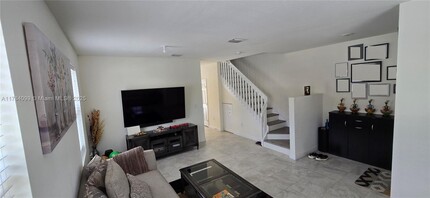 9208 W 33rd Ct in Hialeah, FL - Building Photo - Building Photo