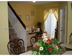 10669 SW 8th St in Pembroke Pines, FL - Building Photo - Building Photo