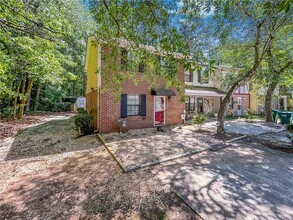 2251 Salt Springs Pl in Austell, GA - Building Photo - Building Photo