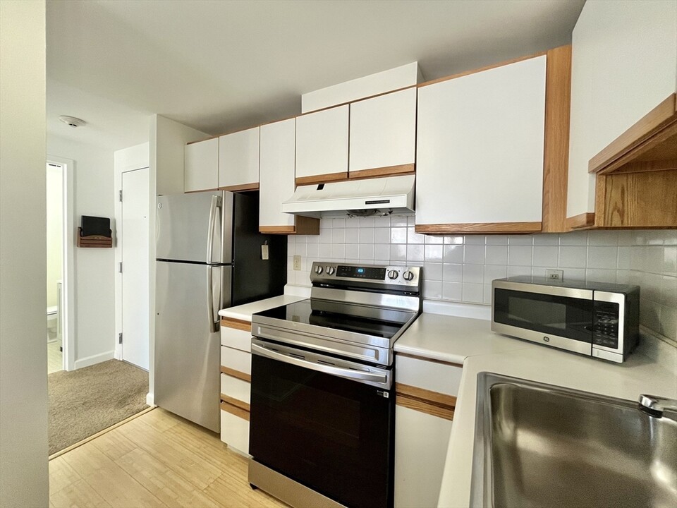 1 Watermill Pl in Arlington, MA - Foto de edificio