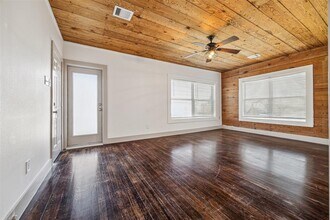 1418 Elliott St-Unit -2 in Houston, TX - Building Photo - Building Photo