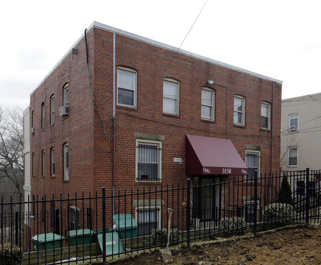 3158 Buena Vista Ter SE in Washington, DC - Building Photo - Building Photo