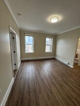686 Bergen Ave in Jersey City, NJ - Building Photo - Building Photo