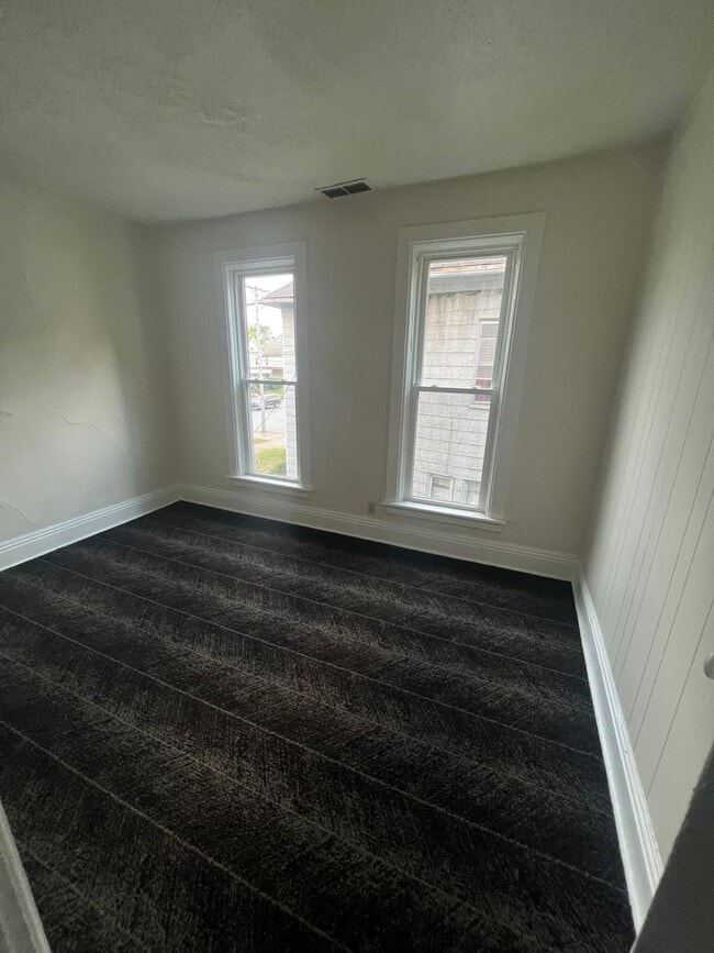 property at 508-10 E 6th St