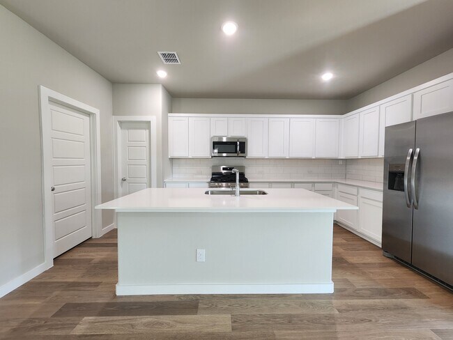 607 Whispering Winds Trl in McKinney, TX - Building Photo - Building Photo