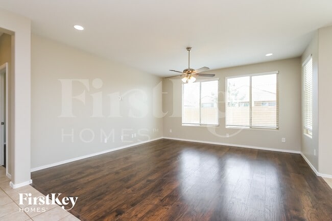 925 W Danish Red Trail in San Tan Valley, AZ - Building Photo - Building Photo