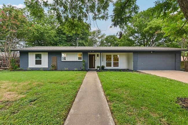property at 11900 Dove Haven Dr