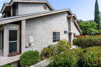 3661 Cactusview Dr in San Diego, CA - Building Photo - Building Photo