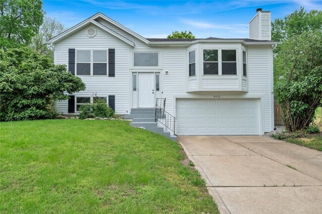 property at 802 Notre Dame Dr