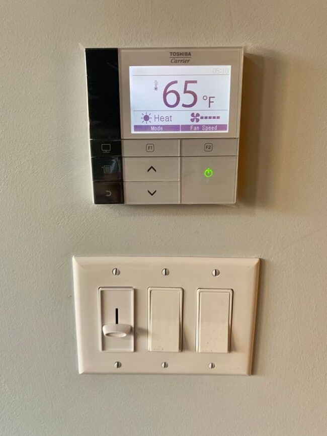 property at 5240 N Winthrop Ave