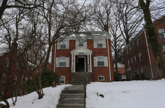 8308 Garland Ave in Takoma Park, MD - Building Photo - Building Photo