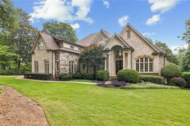 6285 Aberdeen Dr NE in Sandy Springs, GA - Building Photo - Building Photo