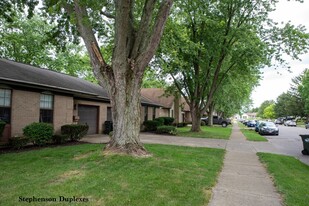 Stephenson Duplexes Apartments