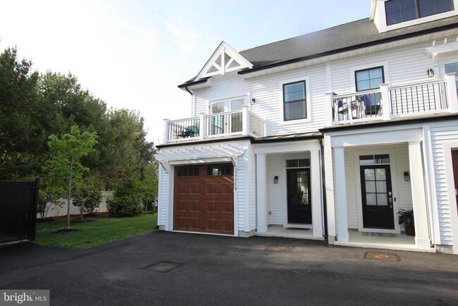 property at 17750 Wilkens Wy