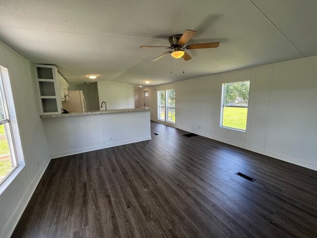 22131 104th St in Live Oak, FL - Building Photo - Building Photo