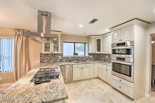 property at 371 Placer Creek Ln