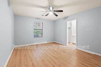 121 Canvasback Dr in Summerville, SC - Foto de edificio - Building Photo