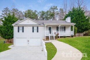 302 Bethel Dr, Unit 822-L in Dallas, GA - Building Photo