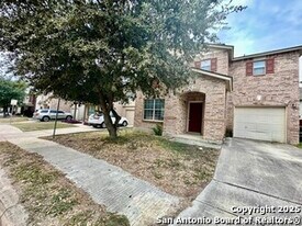 107 Cindy Lou Dr in San Antonio, TX - Building Photo