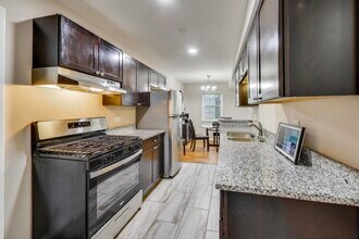 620 N Lake Shore Dr in Palatine, IL - Foto de edificio - Building Photo