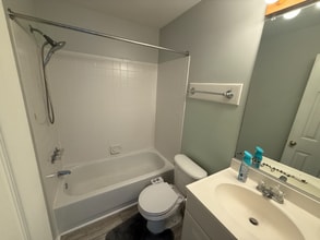 7804 Old Litchfield Ln in Ellicott City, MD - Building Photo - Building Photo