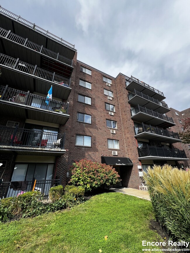 property at 24 Whites Ave