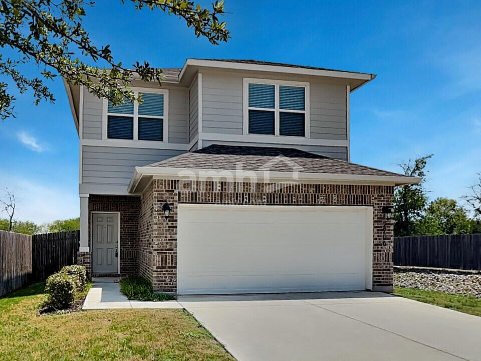 2706 Lillybrook Ln in New Braunfels, TX - Building Photo