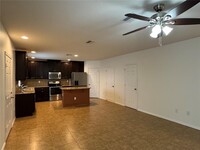 4734 Chatterton Way in Riverview, FL - Foto de edificio - Building Photo