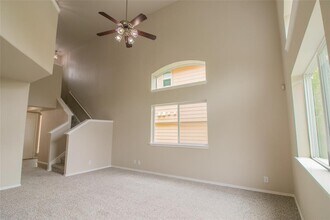 117 Otono Loop in Kyle, TX - Foto de edificio - Building Photo
