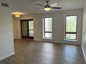 44710 Beechwood Ct in California, MD - Building Photo