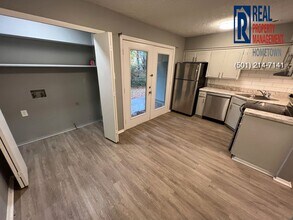 5707 Sonora Dr in North Little Rock, AR - Building Photo - Building Photo