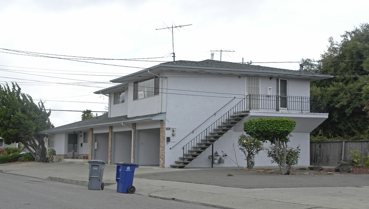 1551 Santa Maria St in San Leandro, CA - Building Photo